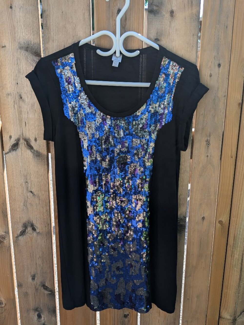 Tristan - Blue & Silver Sequins on Black Short Sleeves Tee or Tunique, Size M